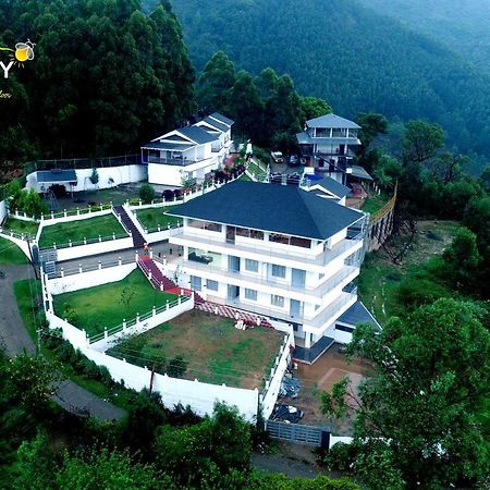 Firefly Resort Kanthalloor Exterior foto